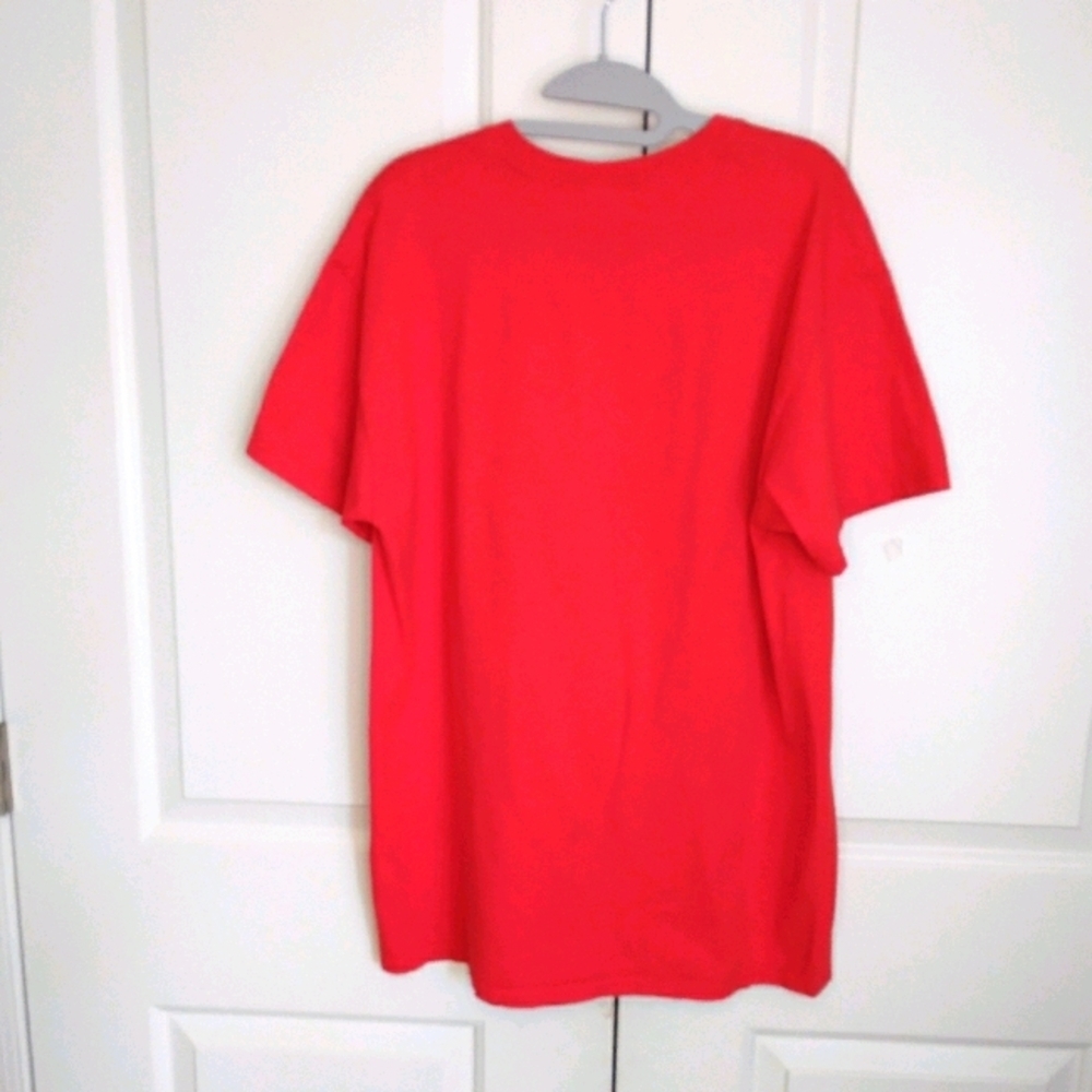 GILDAN SHIRT - Picture 3 of 3